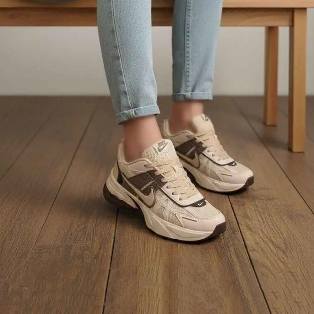 کتونی طرح نایک v2k